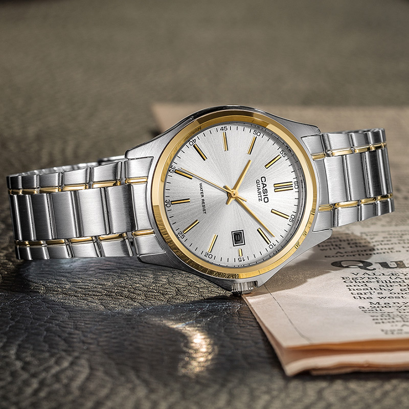카시오 MTP-1183G |   스테인리스 스틸 남성용 - Casio Watches Smartwatch 리뷰 및 가격